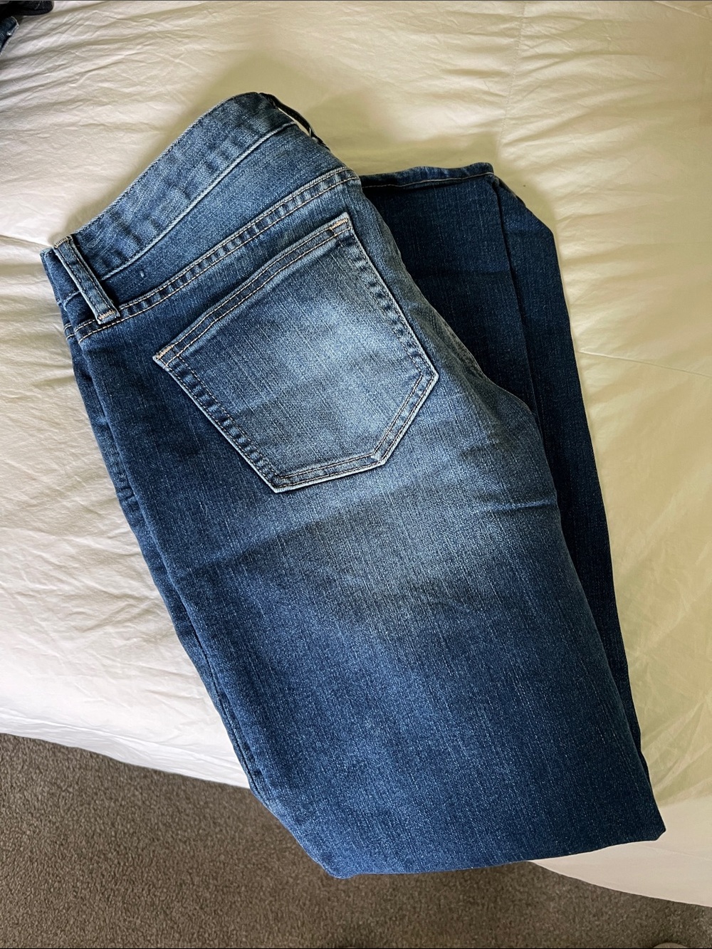Gap Women’s 1969 Long & Lean 25p Dark Blue Washed Jeans